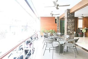Honey Inn