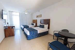 Costa Alegre Hotel & Suites