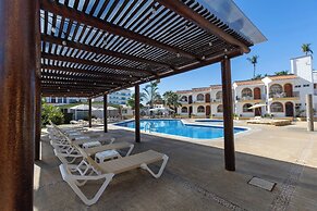 Costa Alegre Hotel & Suites