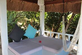 Al Faro Cosmio Hotel
