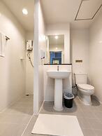 The Fifth Residence Hotel