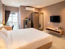 The Fifth Residence Hotel