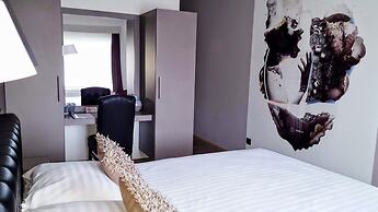 Belrom Hotel
