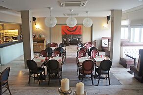 Belrom Hotel