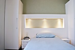Belrom Hotel