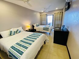 La Isla Resort