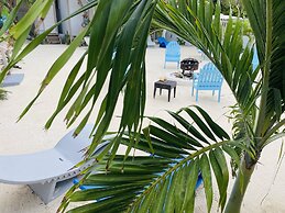 La Isla Resort