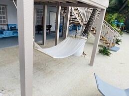 La Isla Resort