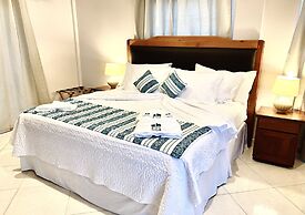 La Isla Resort