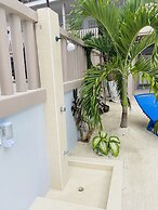 La Isla Resort