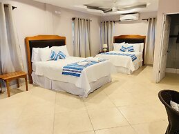 La Isla Resort