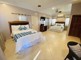 La Isla Resort