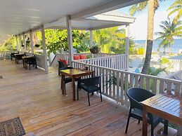 La Isla Resort