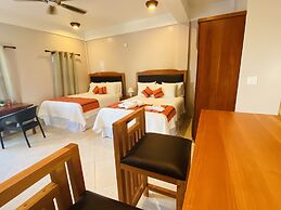 La Isla Resort