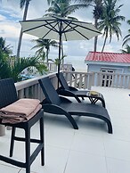 La Isla Resort