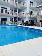 La Isla Resort