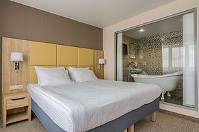 Amaks Omsk Hotel