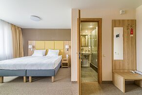 Amaks Omsk Hotel