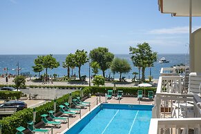 Pietra di Luna Hotel