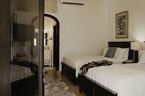 La Marina Inn