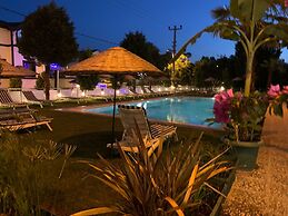 Akcay Zeytin Otel
