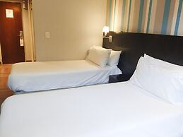 Ribera Sur Hotel