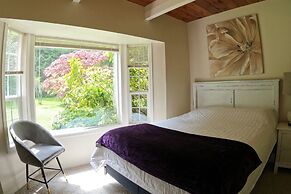 Sea La Vie Rare Peaceful Hidden Gem
