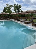 Kimiro Hotel Tsilivi