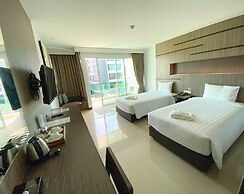 Vareena Palace Hotel