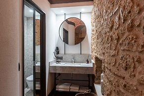 Han 1772 Hotel