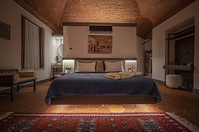 Han 1772 Hotel