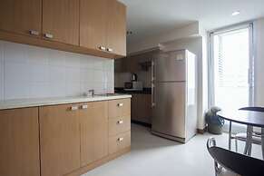 7C - 2 Bedroom Downtown Apartment With Shared Pool