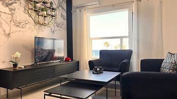 Sea View Apartment