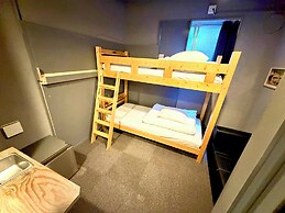 Rhodes Otsuka Hotel - Hostel