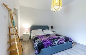 House Anavi