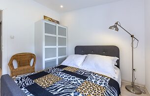 House Anavi