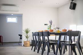 House Anavi