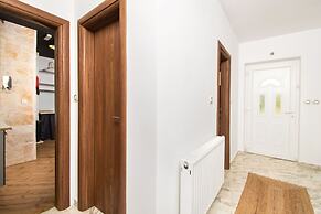 Villa Whitestone