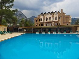 Alexius Beach Hotel