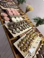 Alexius Beach Hotel