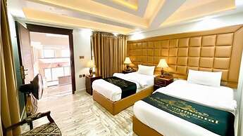 Khan Continental Hotel & Restaurant