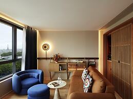 SO/ Paris Hotel