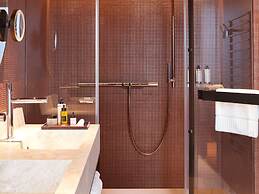 SO/ Paris Hotel