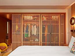 SO/ Paris Hotel
