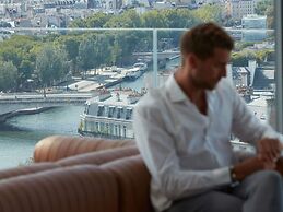 SO/ Paris Hotel