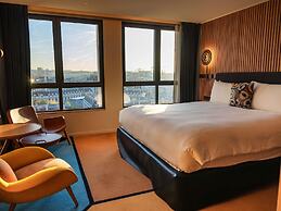 SO/ Paris Hotel