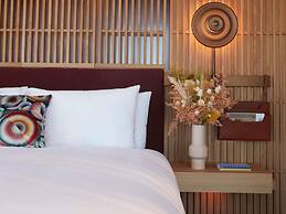 SO/ Paris Hotel