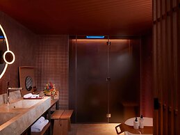SO/ Paris Hotel