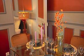 The Lord Byron Suite