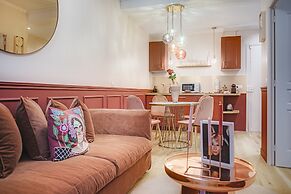 Miss Marguerite Suite